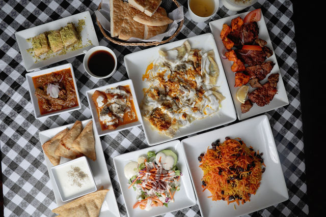 Complete Dinner For Four